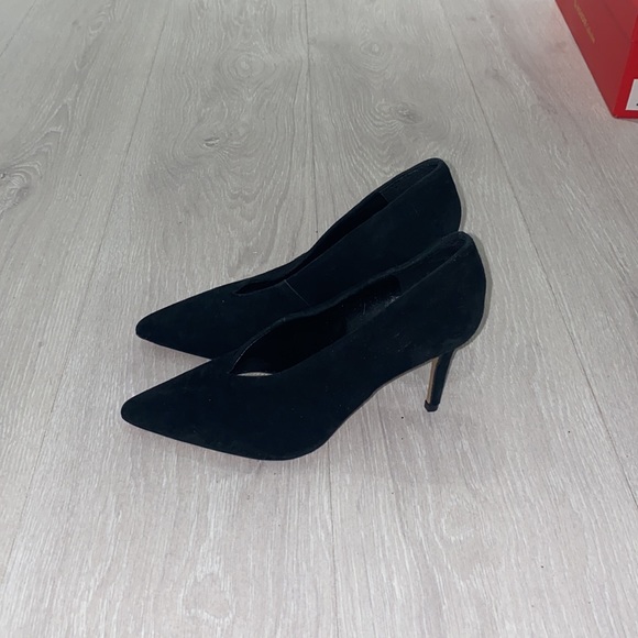 Vince camuto heels - Picture 2 of 4